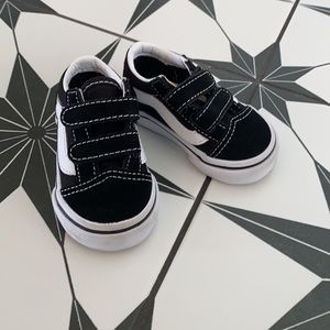 Toddler Old School Vans size 2